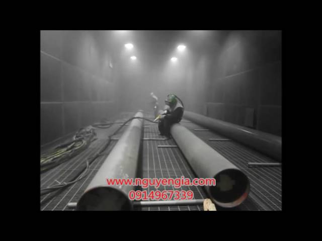 Nguyễn Gia - Phun hạt thép làm sạch ống thép